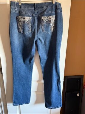 Cato Women's Straight Leg Jeans - Medium Blue Wash
